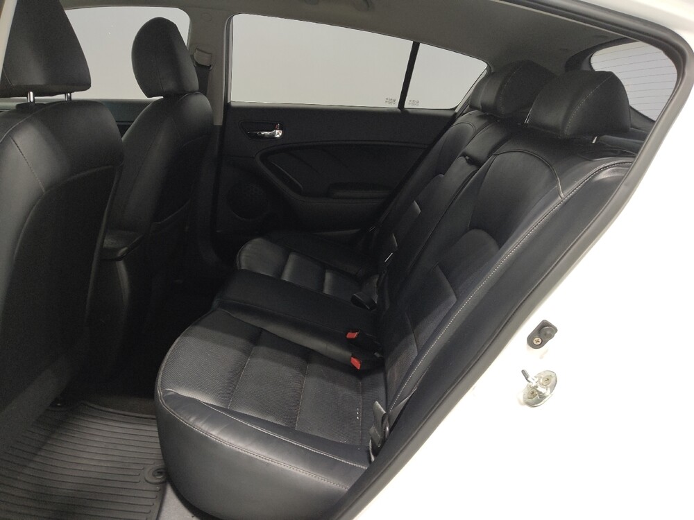 2017 Kia Forte in Columbus, OH 43228 - 18082735 18