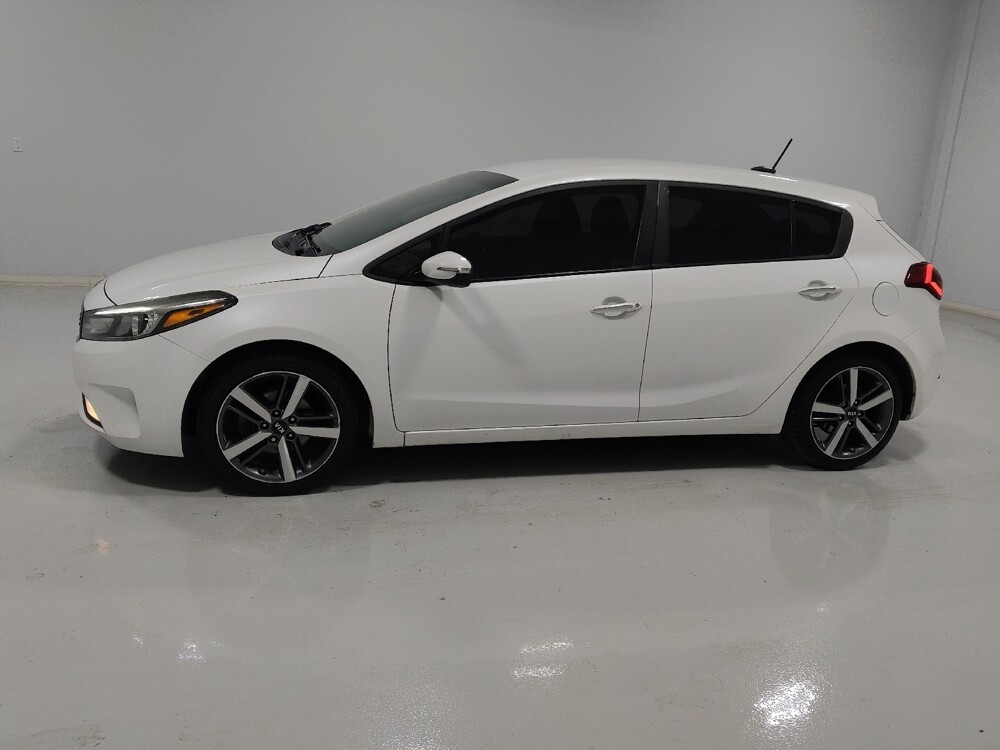 2017 Kia Forte in Columbus, OH 43228 - 18082735 2