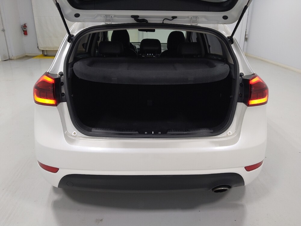 2017 Kia Forte in Columbus, OH 43228 - 18082735 29