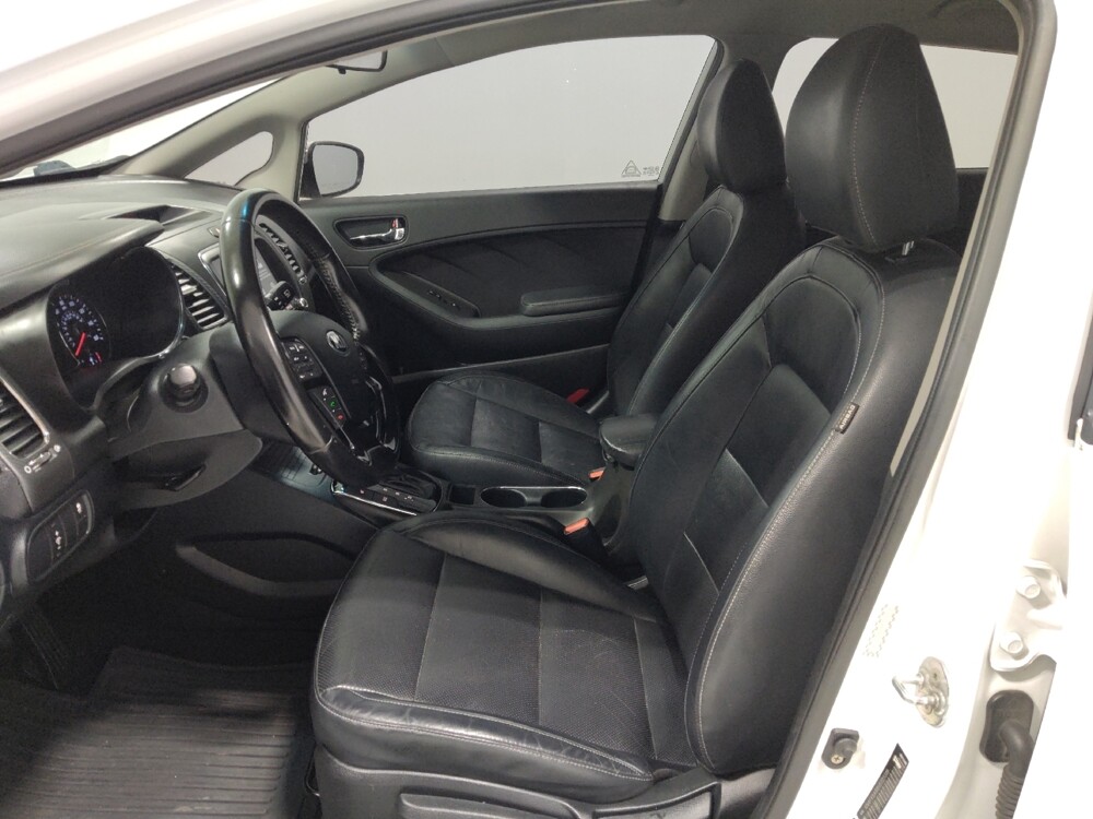 2017 Kia Forte in Columbus, OH 43228 - 18082735 17