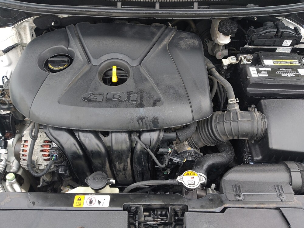 2017 Kia Forte in Columbus, OH 43228 - 18082735 30