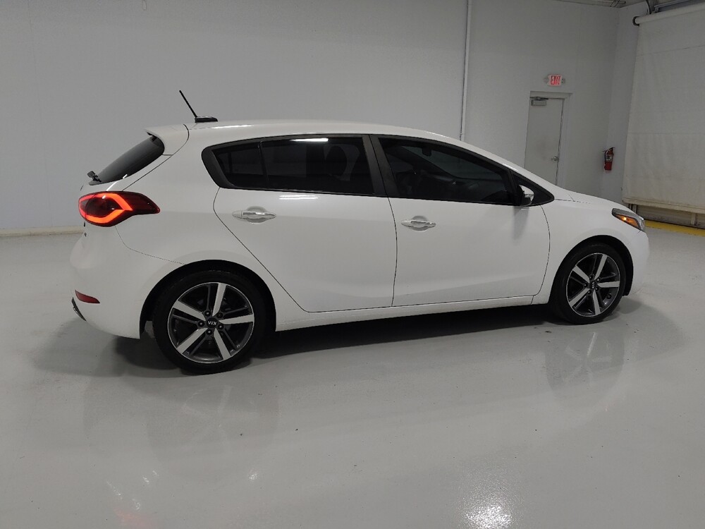 2017 Kia Forte in Columbus, OH 43228 - 18082735 10