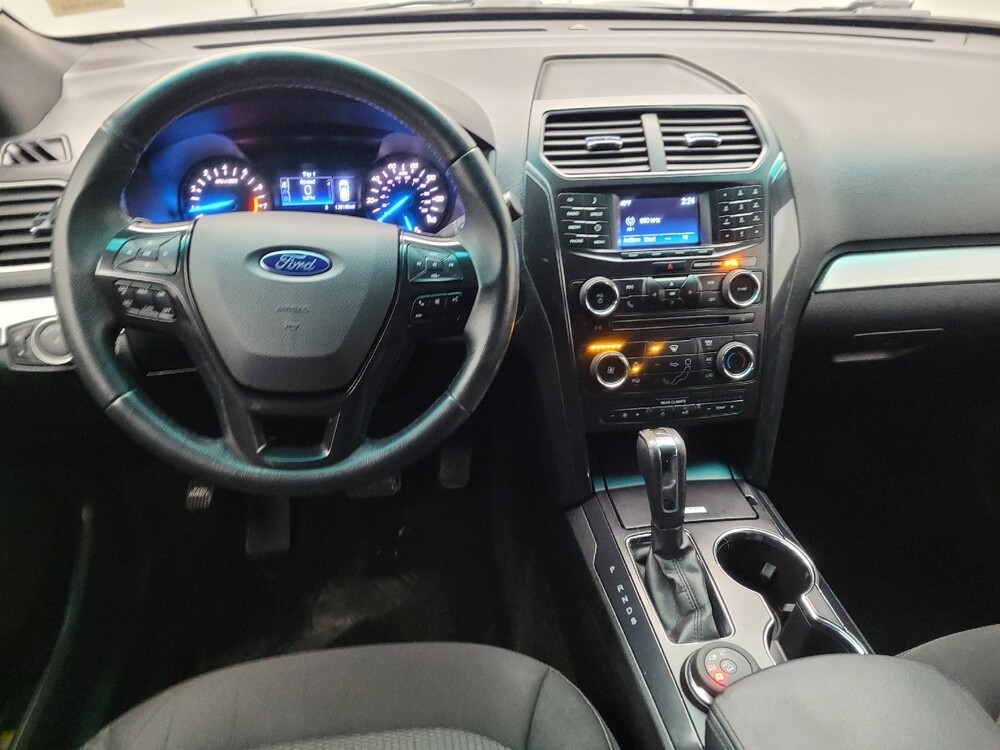 2017 Ford Explorer in Columbus, OH 43228 - 18082738 22