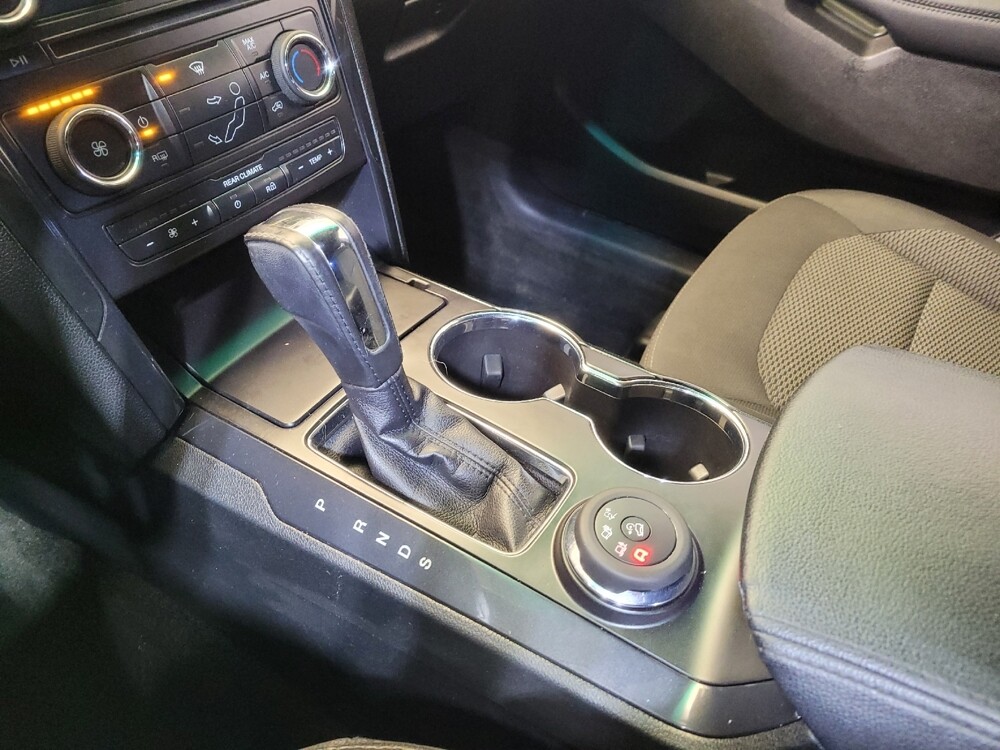 2017 Ford Explorer in Columbus, OH 43228 - 18082738 26