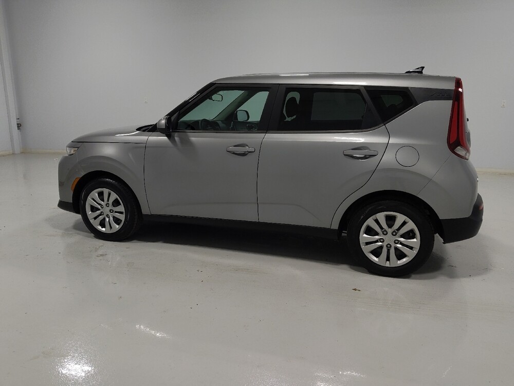 2022 Kia Soul in Columbus, OH 43228 - 18082740 3
