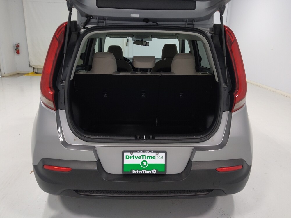 2022 Kia Soul in Columbus, OH 43228 - 18082740 29