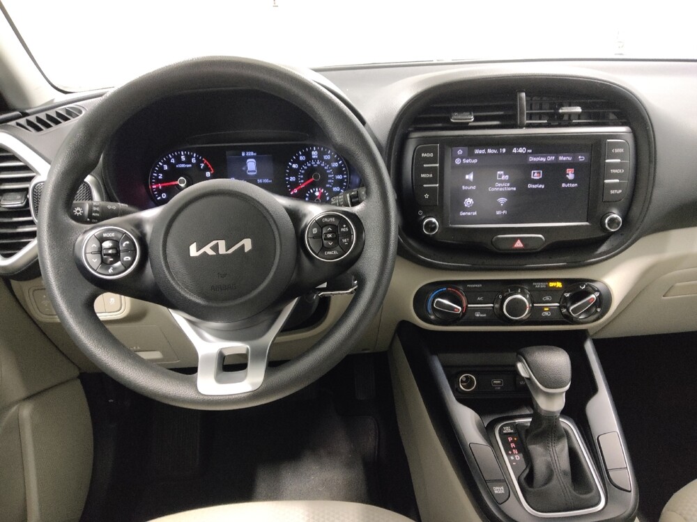 2022 Kia Soul in Columbus, OH 43228 - 18082740 22