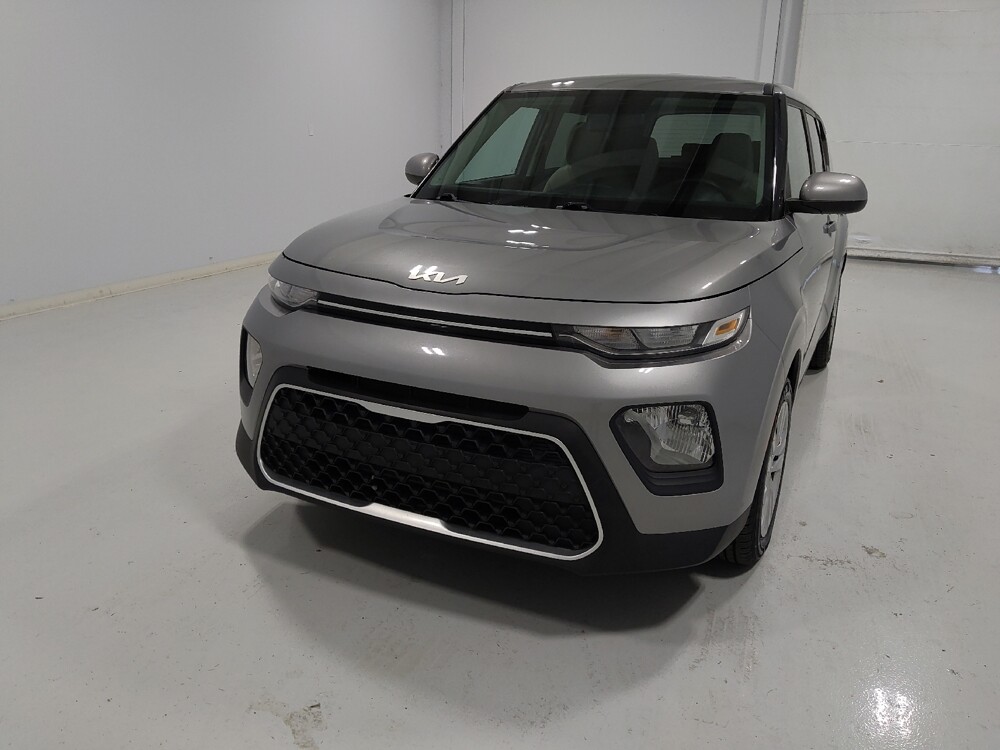 2022 Kia Soul in Columbus, OH 43228 - 18082740 15