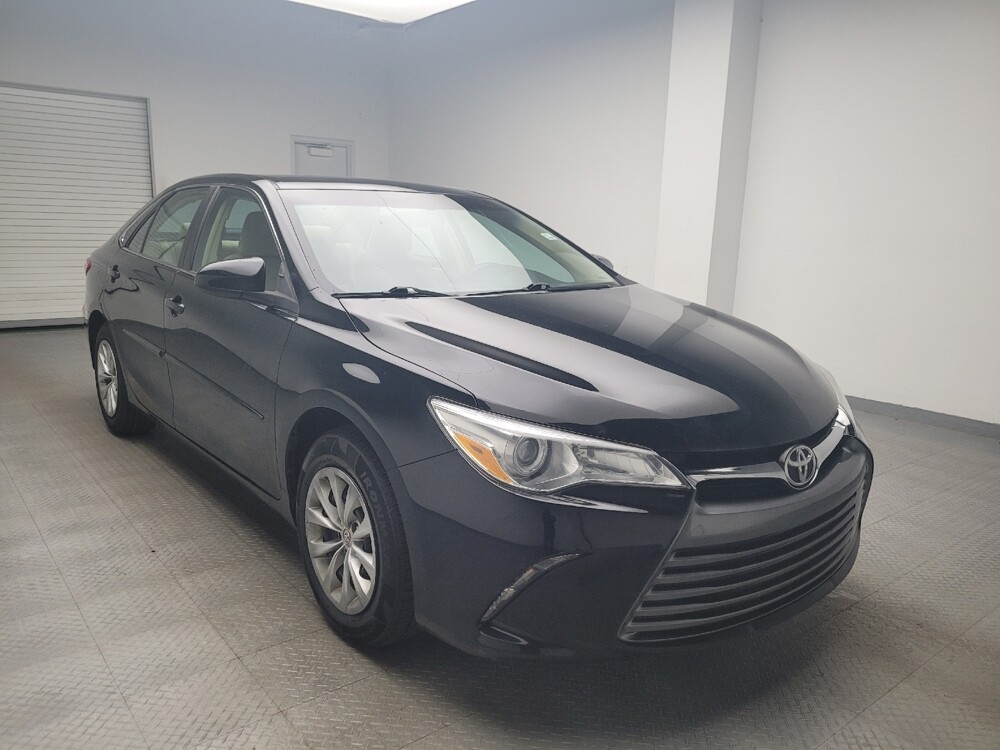 2016 Toyota Camry in Grand Rapids, MI 49508 - 18082742 13