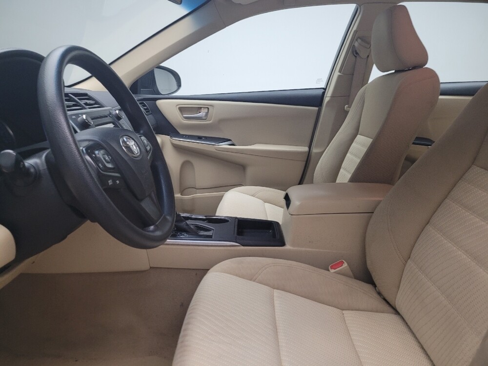 2016 Toyota Camry in Grand Rapids, MI 49508 - 18082742 17