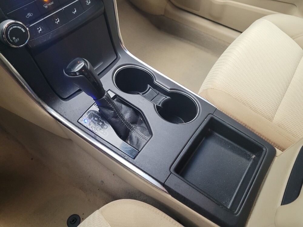 2016 Toyota Camry in Grand Rapids, MI 49508 - 18082742 26