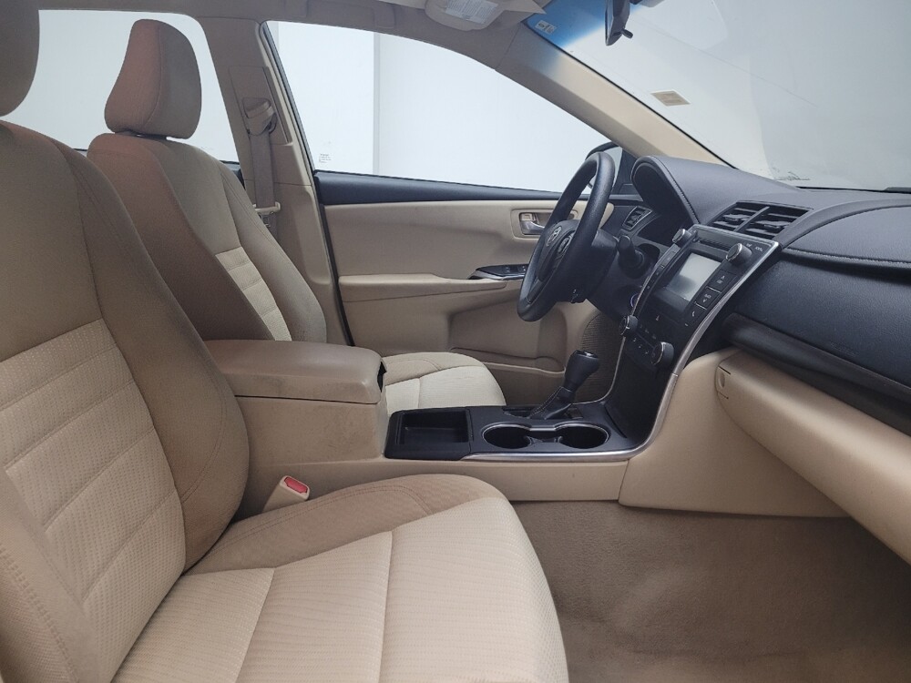 2016 Toyota Camry in Grand Rapids, MI 49508 - 18082742 21