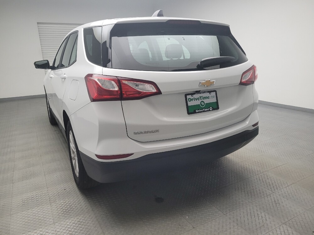 2020 Chevrolet Equinox in Eastpointe, MI 48021 - 18082745 6