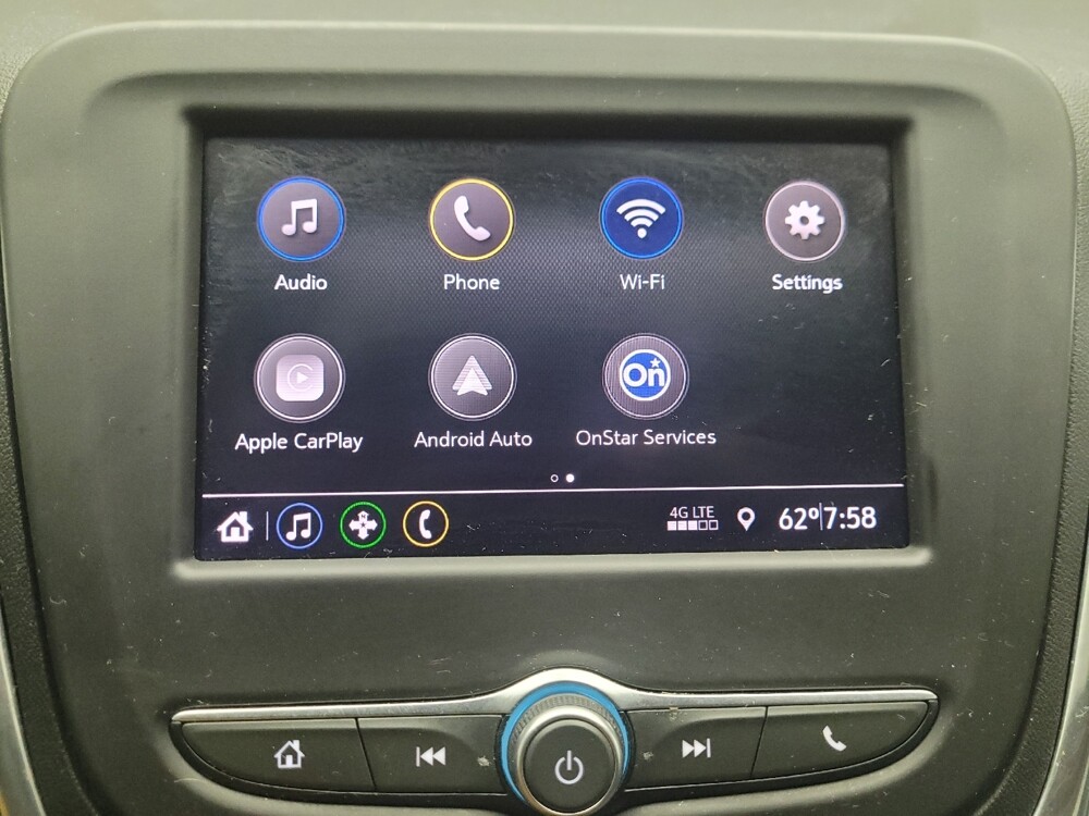 2020 Chevrolet Equinox in Eastpointe, MI 48021 - 18082745 25