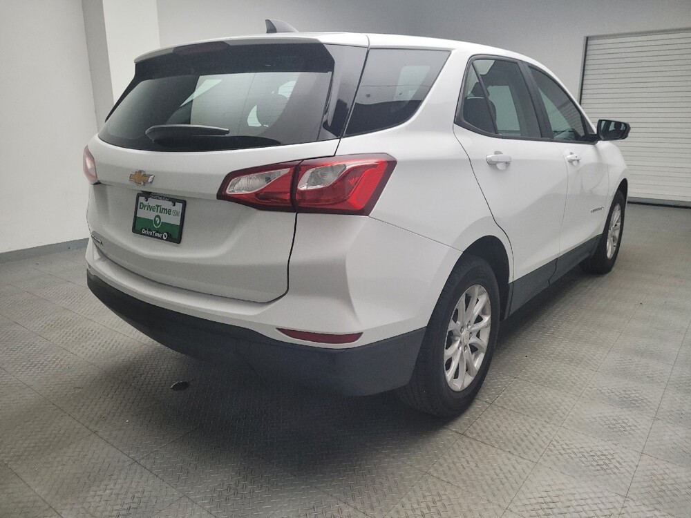2020 Chevrolet Equinox in Eastpointe, MI 48021 - 18082745 9