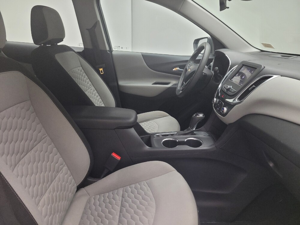 2020 Chevrolet Equinox in Eastpointe, MI 48021 - 18082745 21