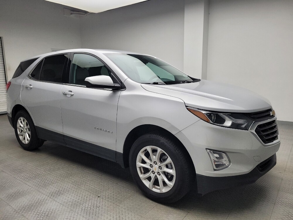 2020 Chevrolet Equinox in Eastpointe, MI 48021 - 18082746 11