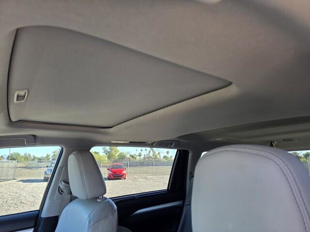 2014 Toyota Highlander in Mesa, AZ 85212 - 18082760 64