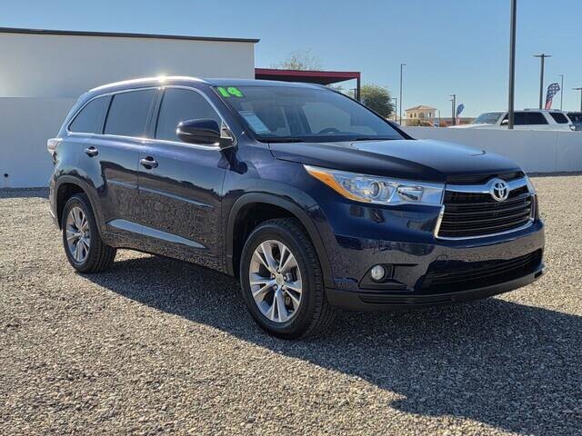 2014 Toyota Highlander in Mesa, AZ 85212 - 18082760 41