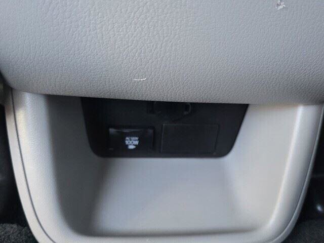 2014 Toyota Highlander in Mesa, AZ 85212 - 18082760 30