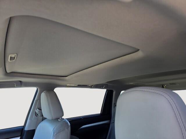 2014 Toyota Highlander in Mesa, AZ 85212 - 18082760 15