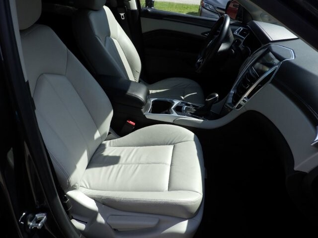 2015 Cadillac SRX in Flowery Branch, GA 30542 - 18082764 8