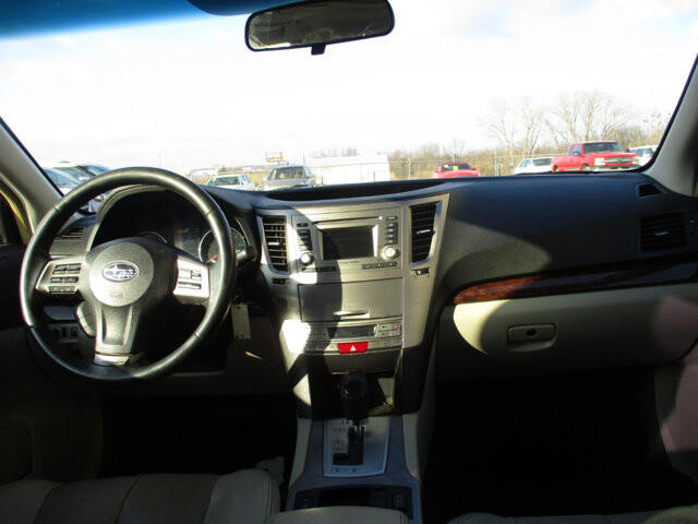 2013 Subaru Legacy in Oak Grove, MO 64075 - 18082768 11