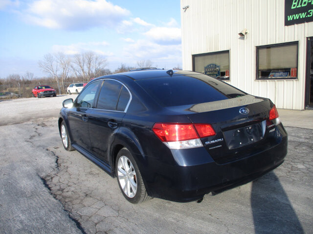2013 Subaru Legacy in Oak Grove, MO 64075 - 18082768 7