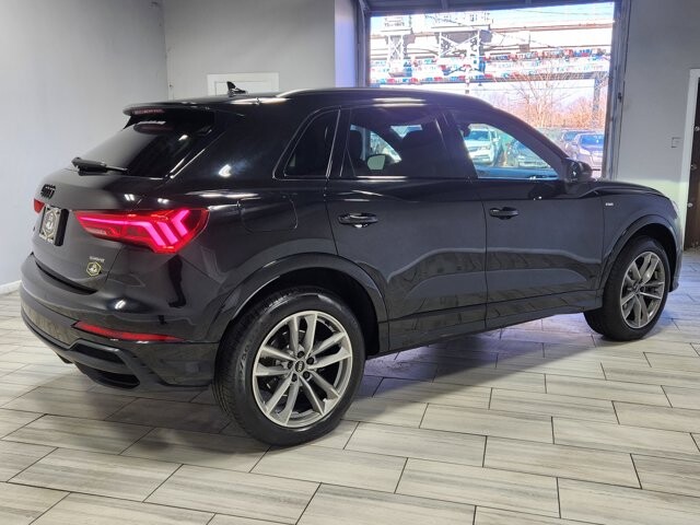 2022 Audi Q3 in Cinnaminson, NJ 08077 - 18082771 5
