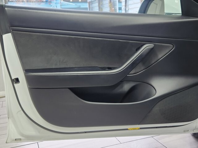 2020 Tesla Model 3 in Cinnaminson, NJ 08077 - 18082772 10