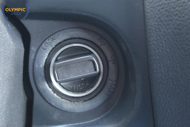 2015 Nissan Armada in Decatur, GA 30032 - 18082780 27