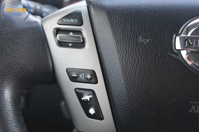 2015 Nissan Armada in Decatur, GA 30032 - 18082780 18