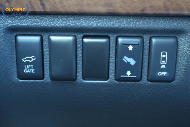 2015 Nissan Armada in Decatur, GA 30032 - 18082780 25