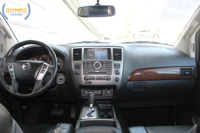 2015 Nissan Armada in Decatur, GA 30032 - 18082780 14