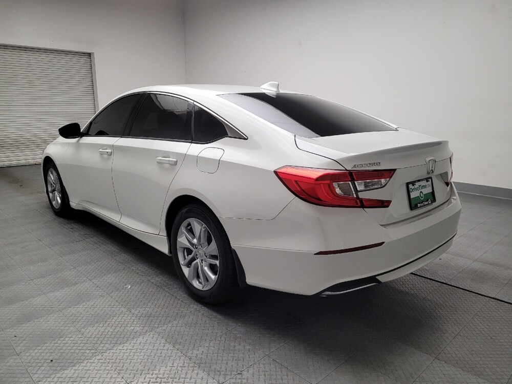2018 Honda Accord in Montclair, CA 91763 - 18082781 5