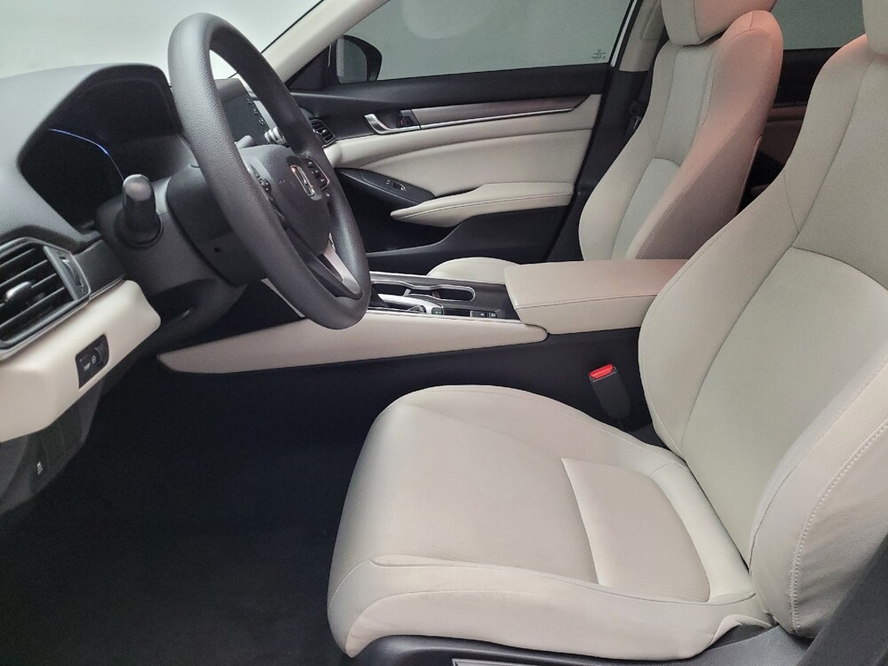 2018 Honda Accord in Montclair, CA 91763 - 18082781 17