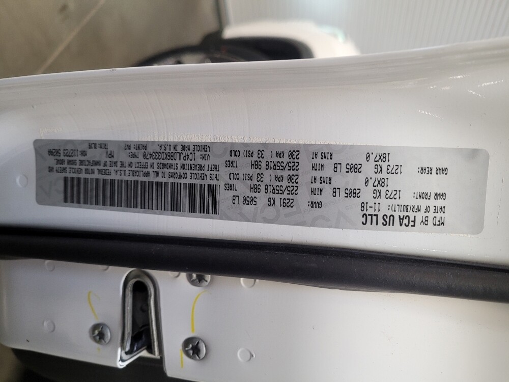 2019 Jeep Cherokee in Torrance, CA 90504 - 18082789 33