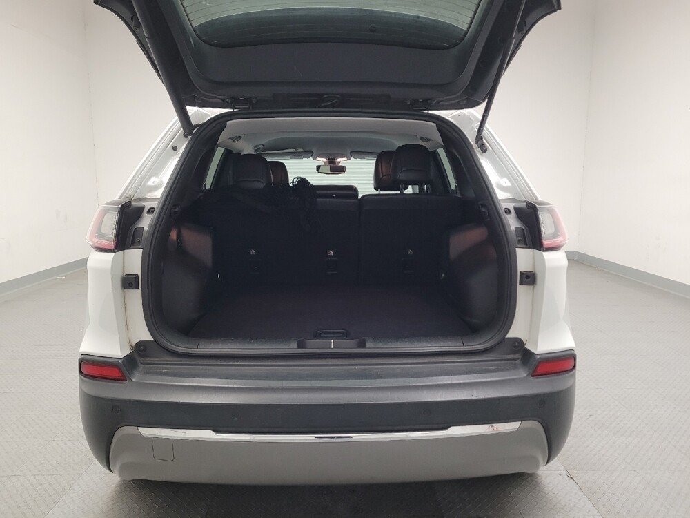 2019 Jeep Cherokee in Torrance, CA 90504 - 18082789 29