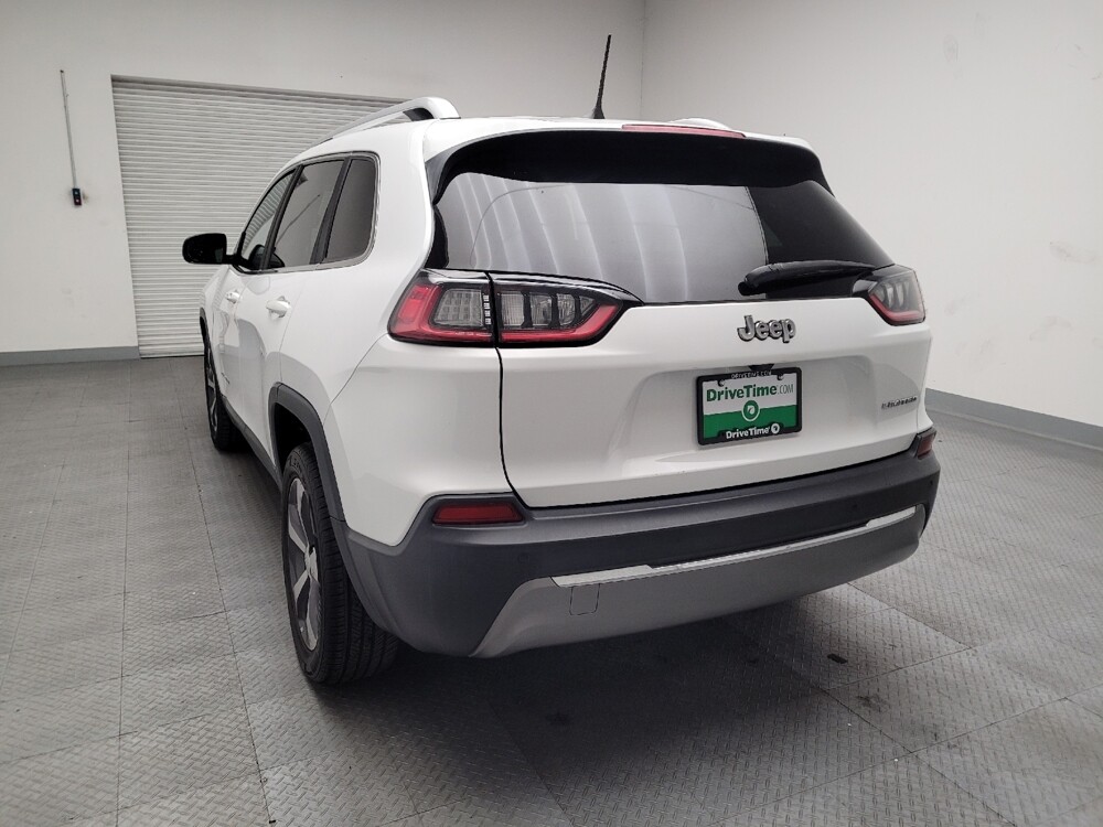 2019 Jeep Cherokee in Torrance, CA 90504 - 18082789 6