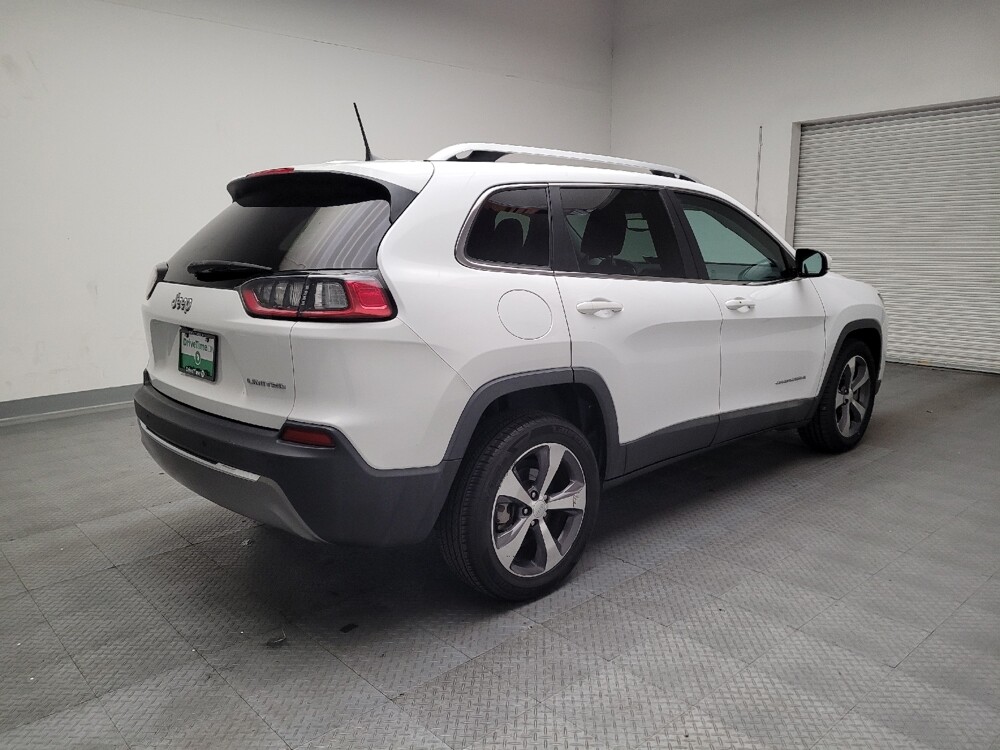 2019 Jeep Cherokee in Torrance, CA 90504 - 18082789 9