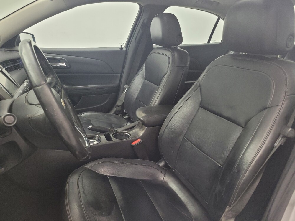 2015 Chevrolet Malibu in Madison, TN 37115 - 18082792 17