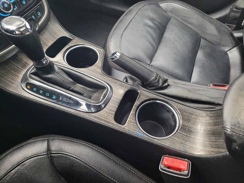 2015 Chevrolet Malibu in Madison, TN 37115 - 18082792 26