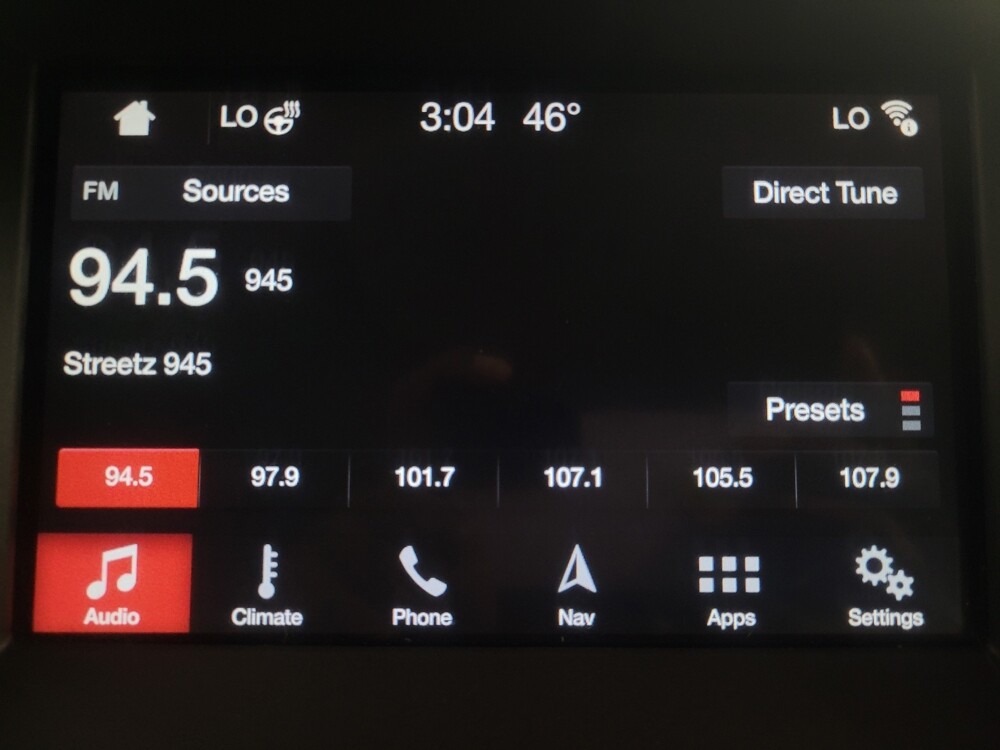 2018 Ford Edge in Athens, GA 30606 - 18082805 25