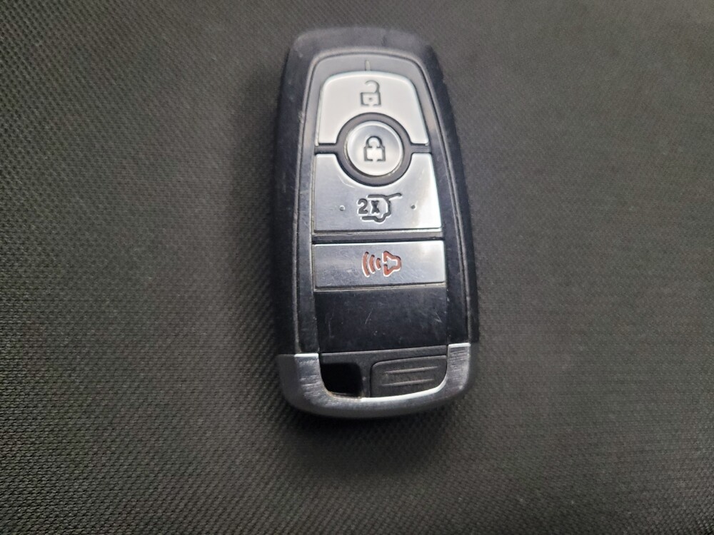 2021 Ford Explorer in Memphis, TN 38115 - 18082813 32