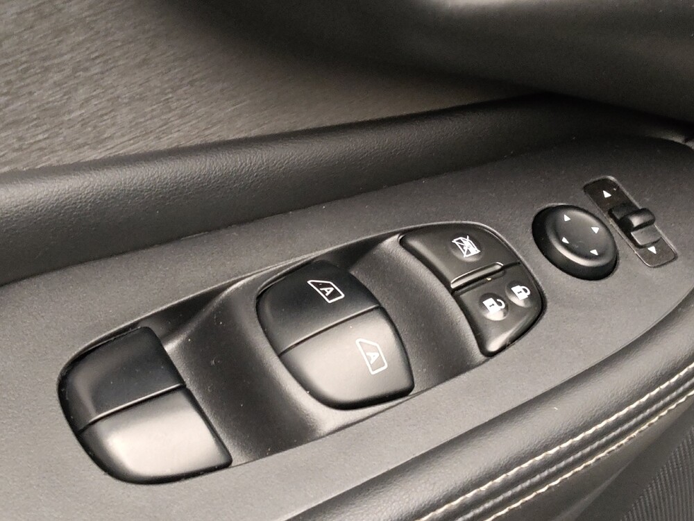 2019 Nissan Murano in Round Rock, TX 78664 - 18082822 27