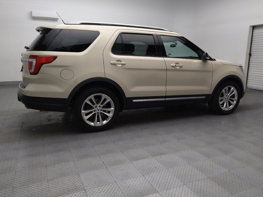 2018 Ford Explorer in Oklahoma City, OK 73139 - 18082825 10