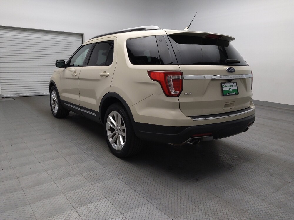 2018 Ford Explorer in Oklahoma City, OK 73139 - 18082825 5