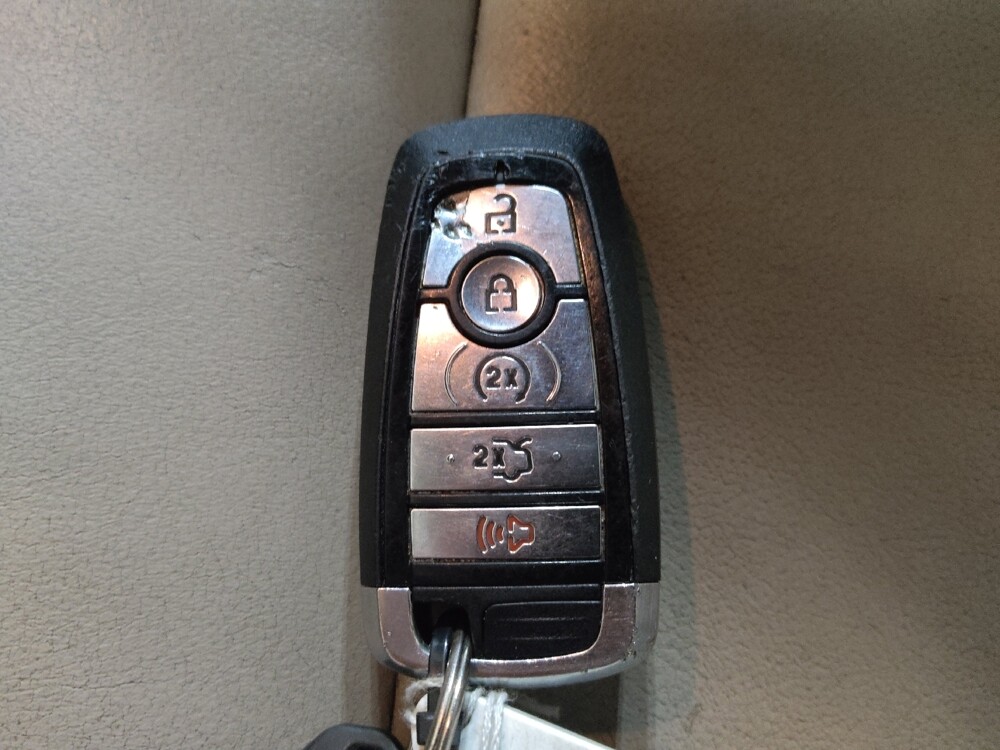 2018 Ford Explorer in Oklahoma City, OK 73139 - 18082825 32