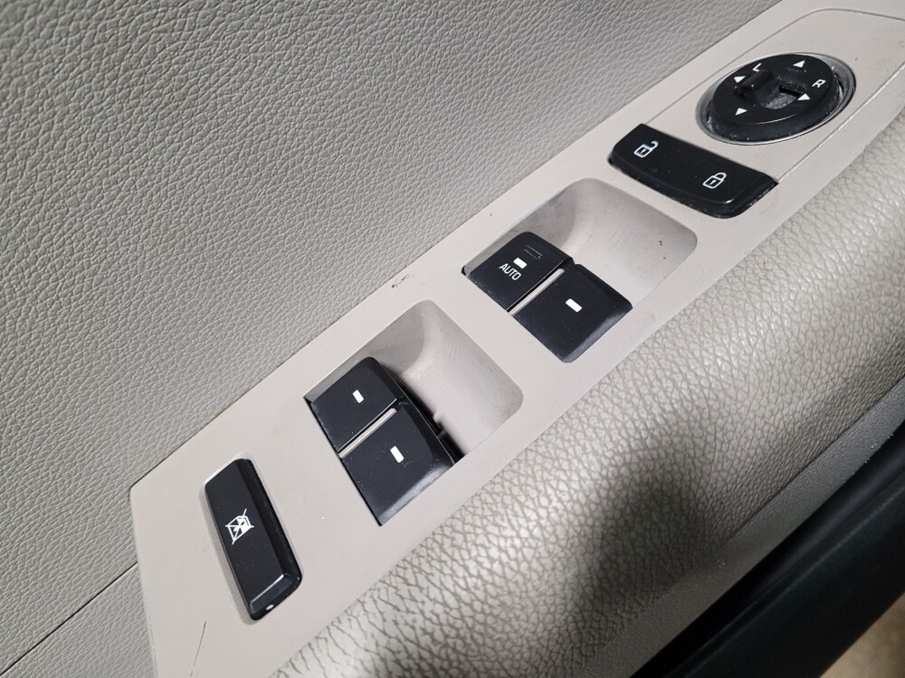 2018 Hyundai Sonata in Round Rock, TX 78664 - 18082828 27