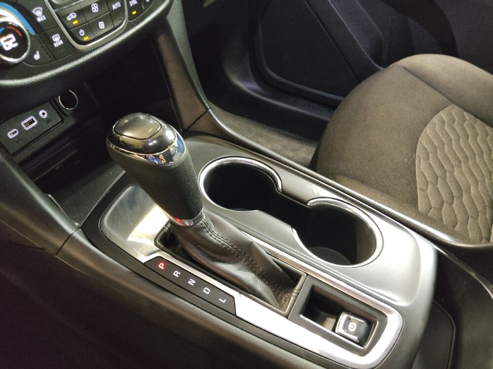 2020 Chevrolet Equinox in Fort Worth, TX 76116 - 18082836 26